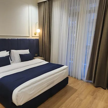 Taksim Bosphorus Hotel 3*