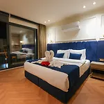 Hotel Taksim Bosphorus Istanboel
